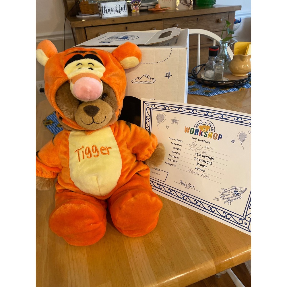 Build A Bear 2015 Tigger‎ Plush Stuffed Animal with Birth Certificate & Box